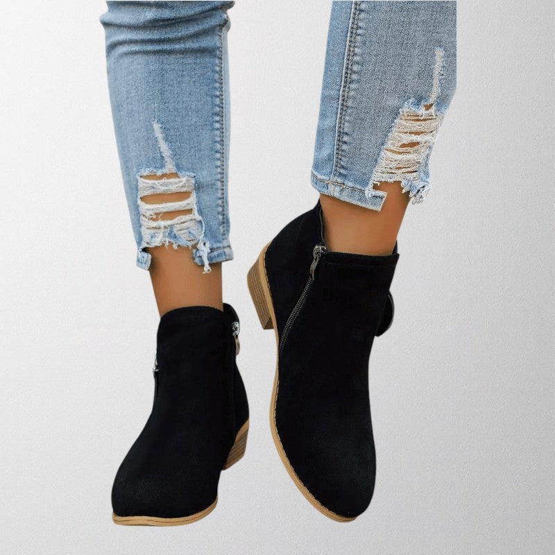 Sarah - Classic style vintage boots