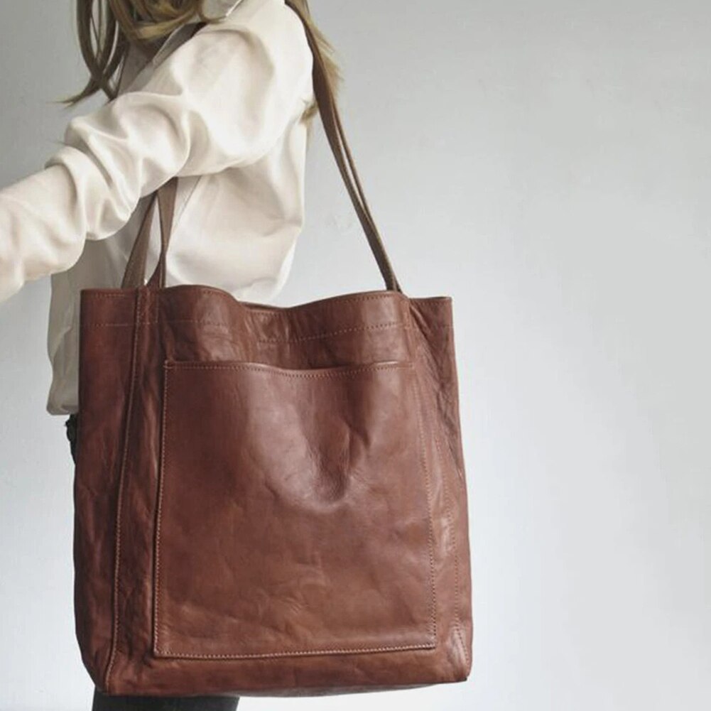 Charlotte - Practical Shoulder Bag