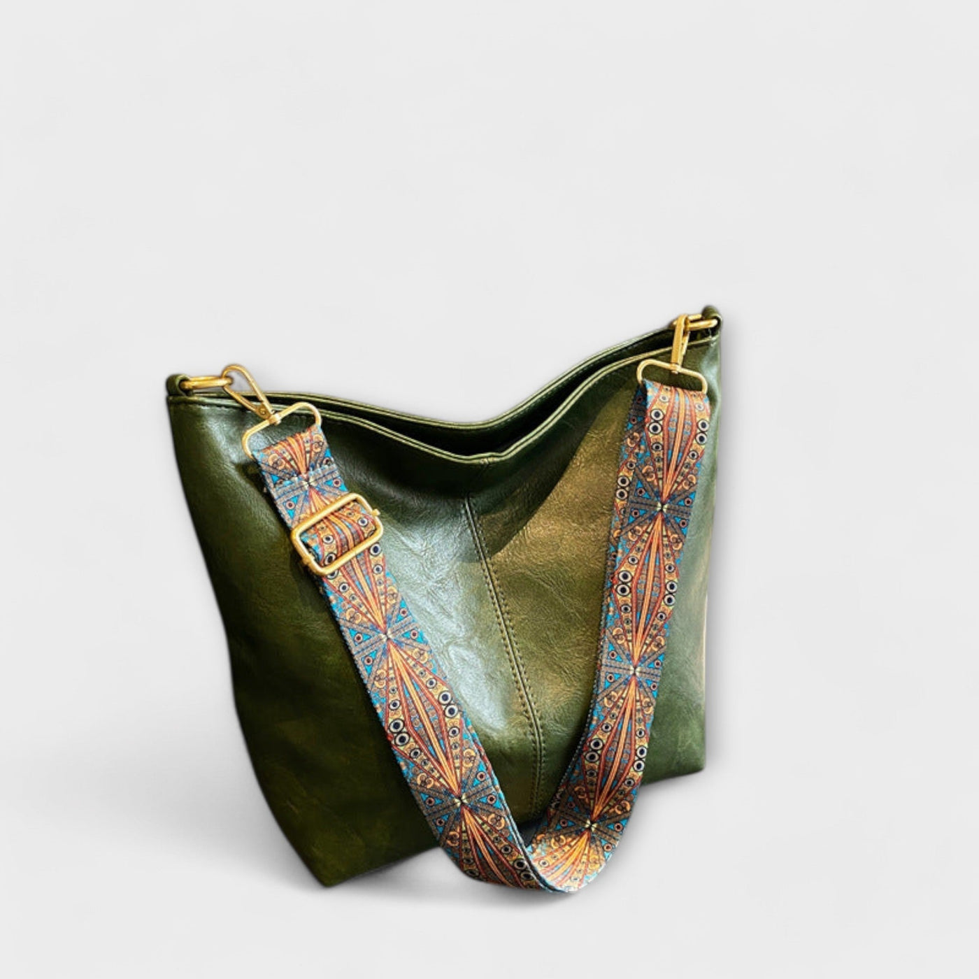 Judith - Elegant Vintage Handbag