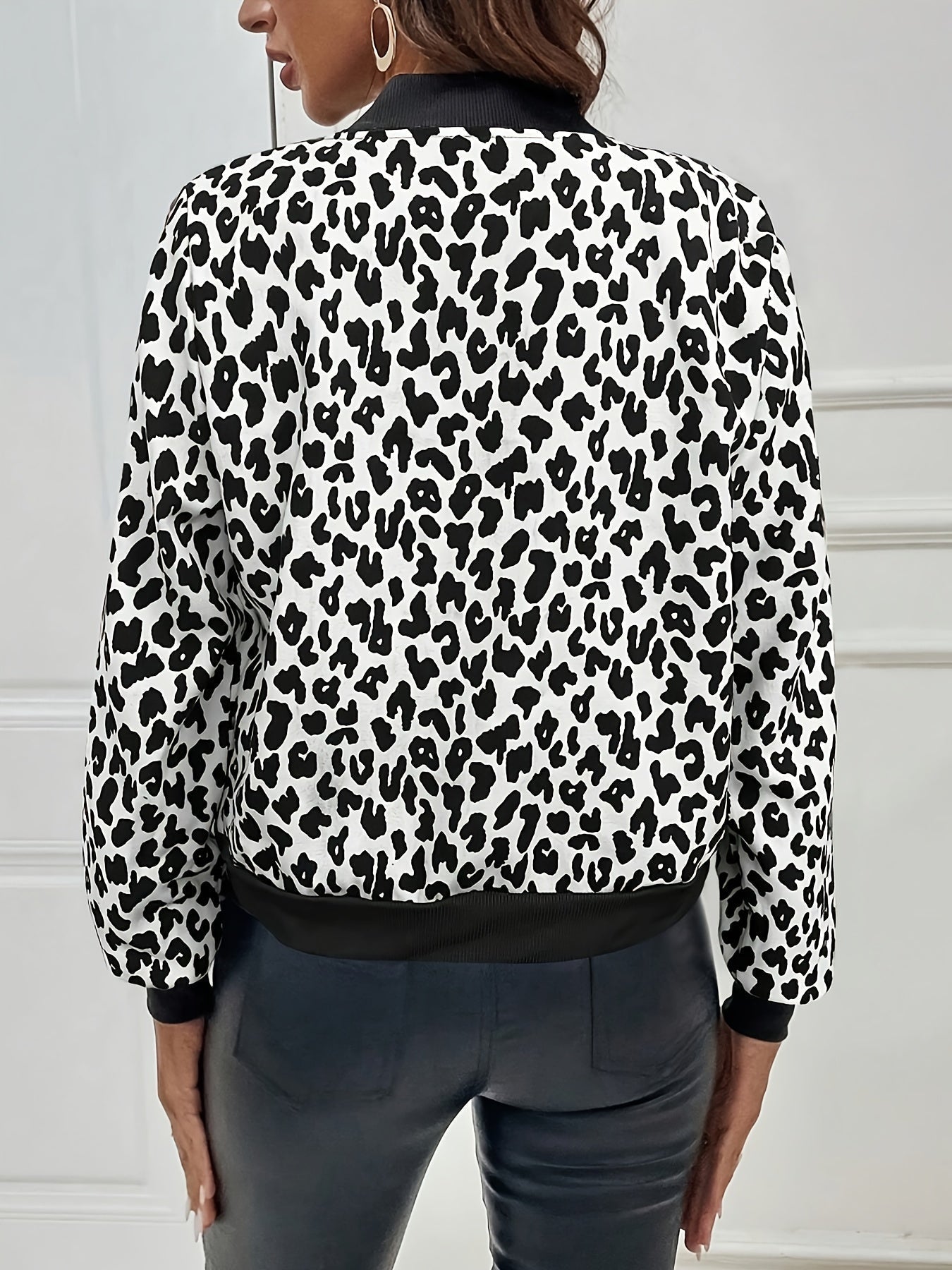 Valerie - Leopard Print Zip-Up Jacket